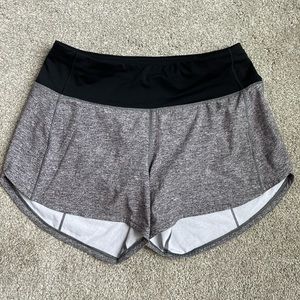 Lululemon Speed Up Mid-Rise Lined Short 4”
